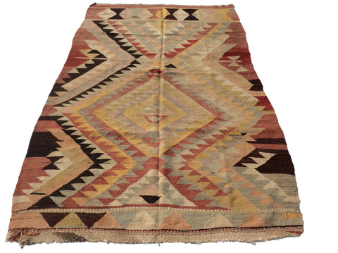 Turkish Kilim rug with Earth tone colors 7,5 x 4,6 feet - Sophie's Bazaar - 1
