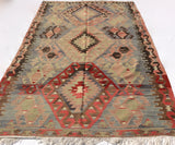 Turkish Kilim rug in excellent condition, 9,5 x 5,6 feet - Sophie's Bazaar - 3