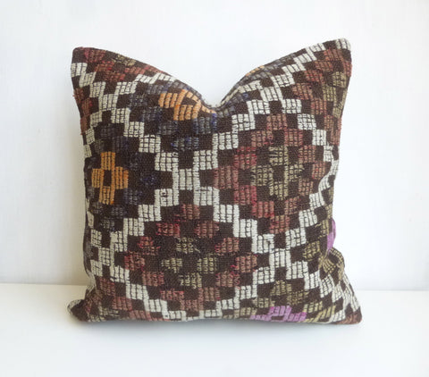Embroidered Kilim Pillow Cover - Sophie's Bazaar - 1