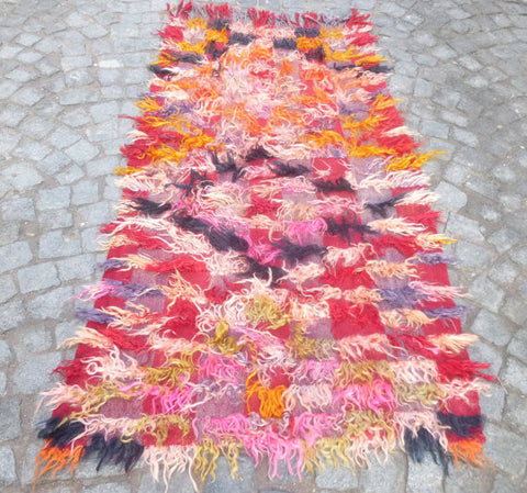 Small colorful Angora Tülü Rug, 5,6 x 3 feet - Sophie's Bazaar - 1
